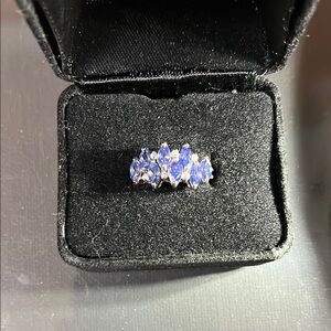 Elegant Blue sapphire and diamond Silver Ring